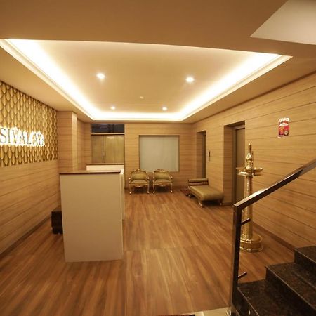 Апарт отель Shivalaya Residency Thrissur Экстерьер фото