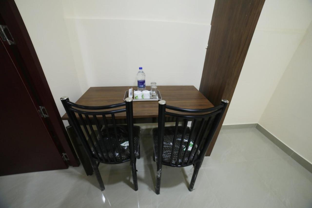 Апарт отель Shivalaya Residency Thrissur Экстерьер фото